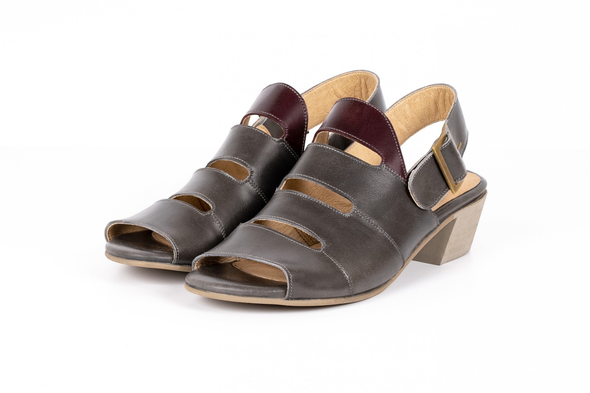 low heel leather sandals