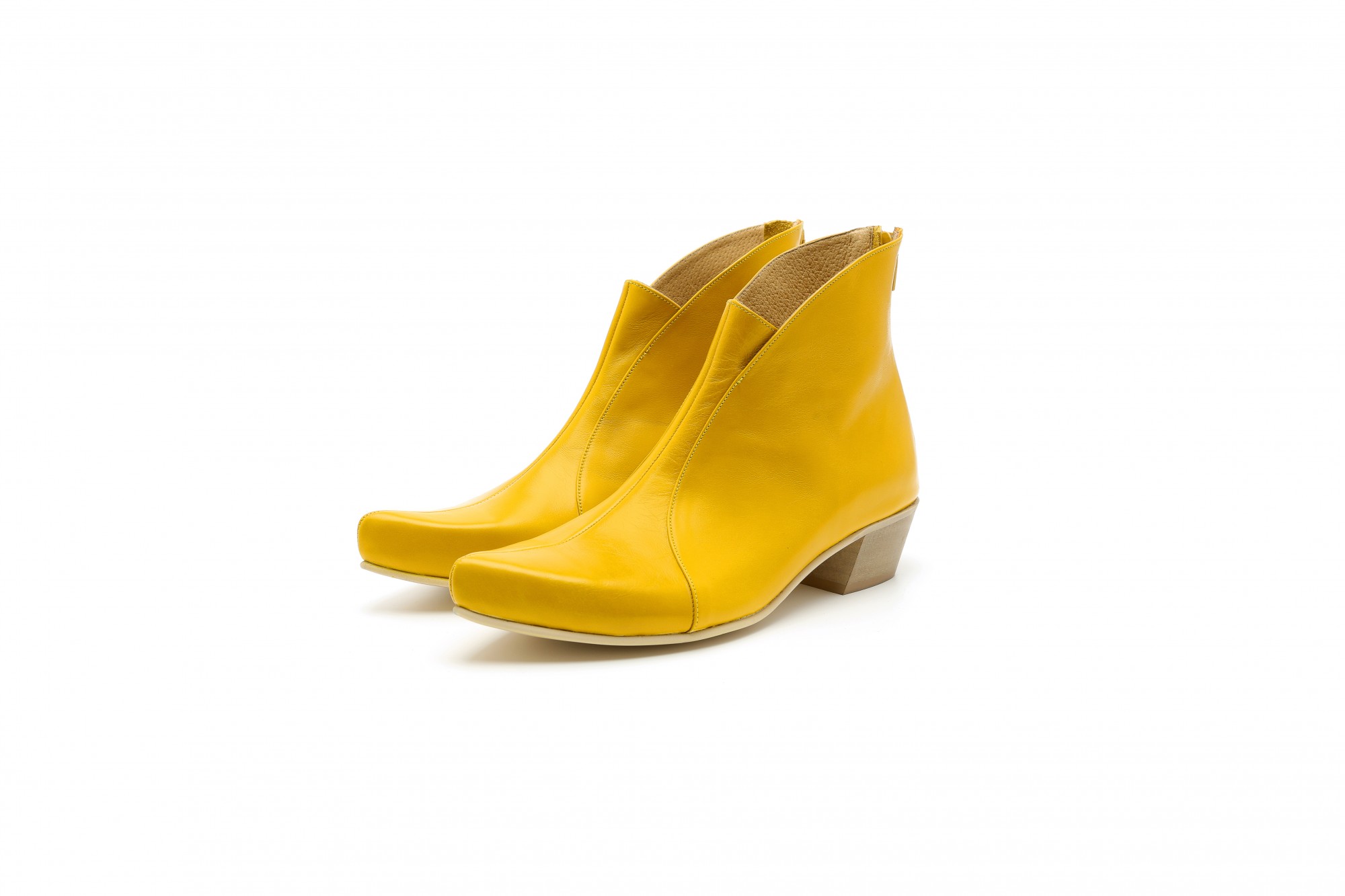 yellow pointy heels