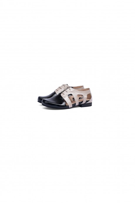 Tow tone cutout women's shoes 