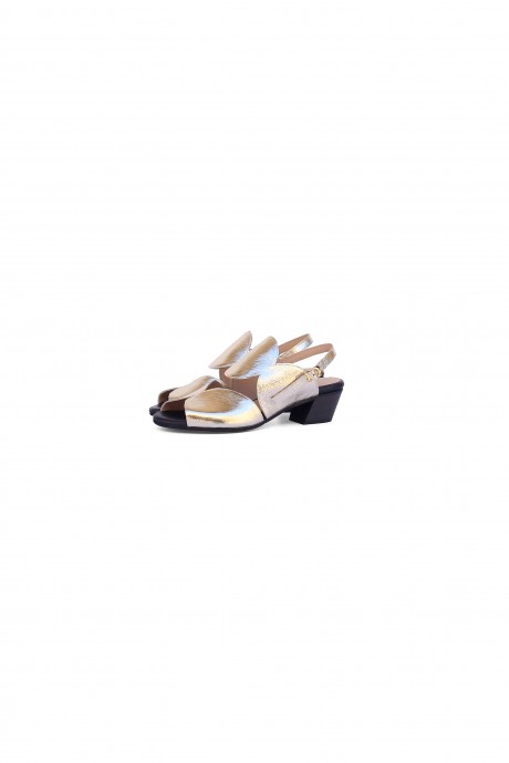 Low heel gold sandals