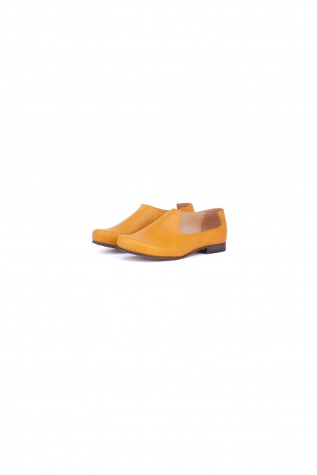 Flat yellow Slip-On shoes