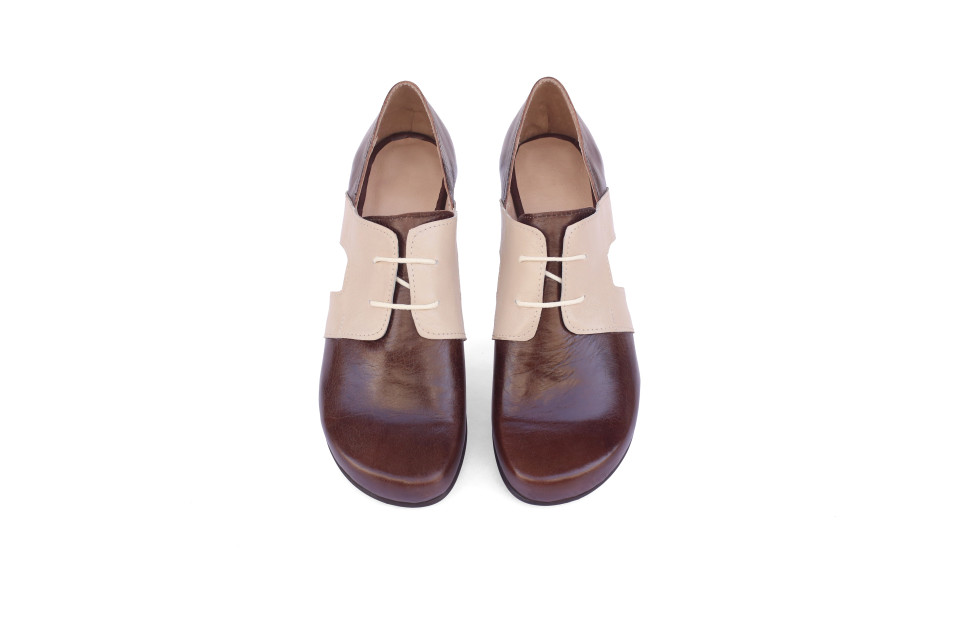 Women’s Brown and Beige Leather Lace-Up Shoes With Side Cutouts – 4 cm Heel