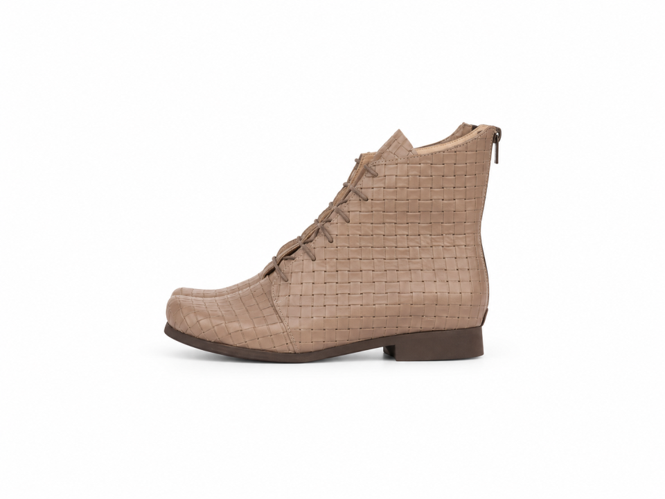 Women’s Taupe Textured Leather Lace-Up Ankle Boots – 1.5 cm Heel